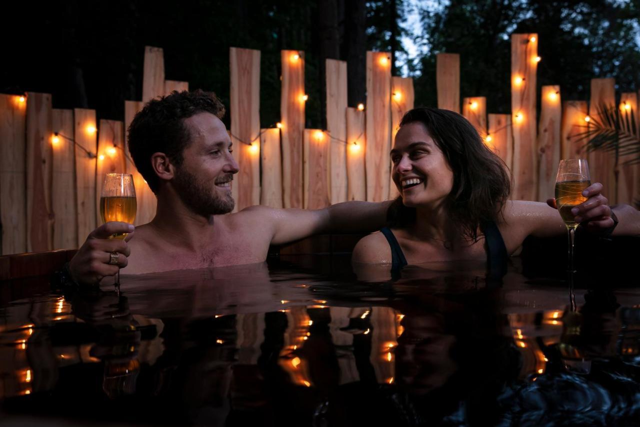 Bain De Foret - Lodges Cosy & Spa Нёфшатель-Ардло Экстерьер фото
